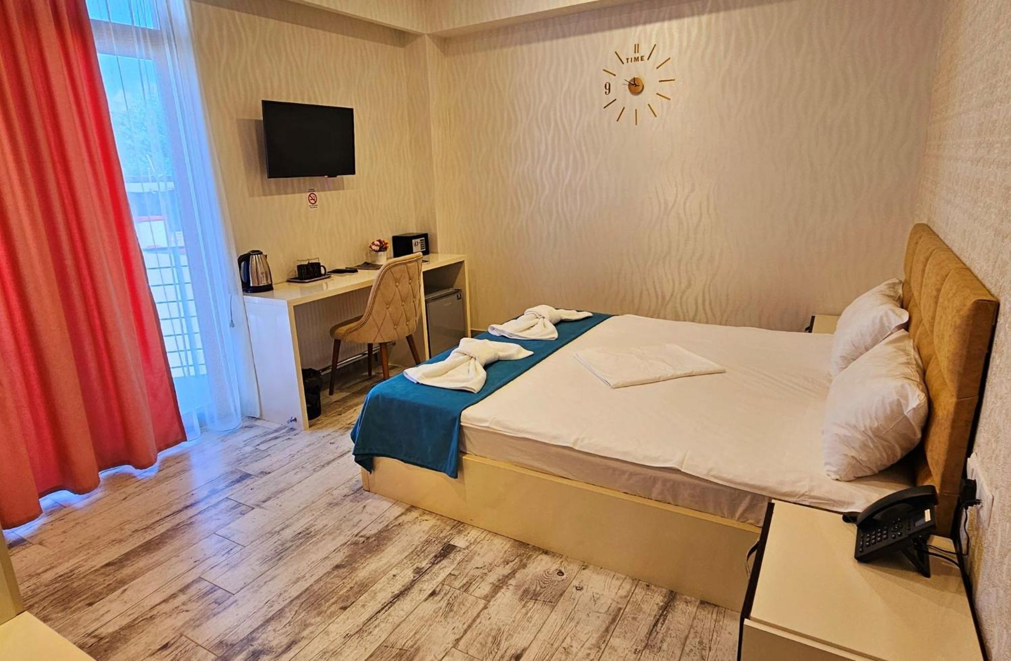 Sierra Hotel Tbilisi Bagian luar foto