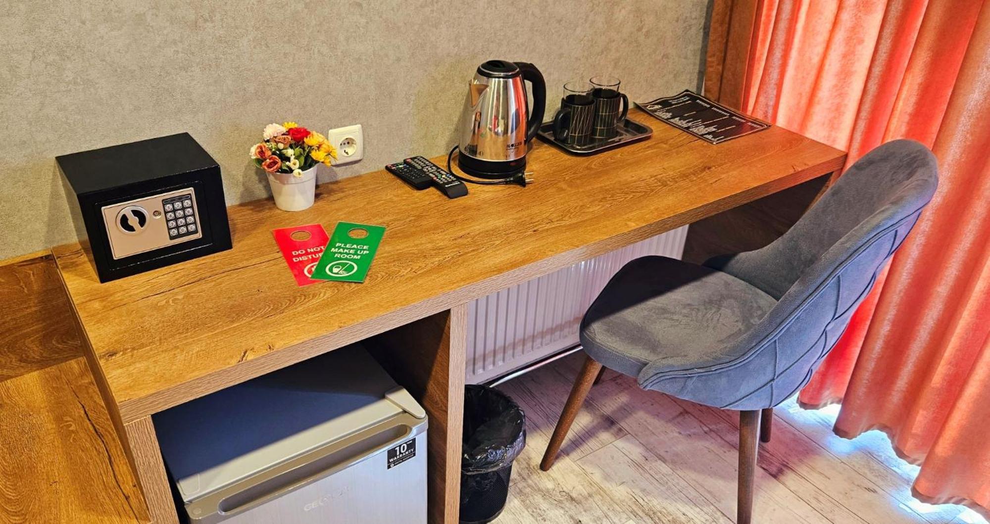 Sierra Hotel Tbilisi Bagian luar foto