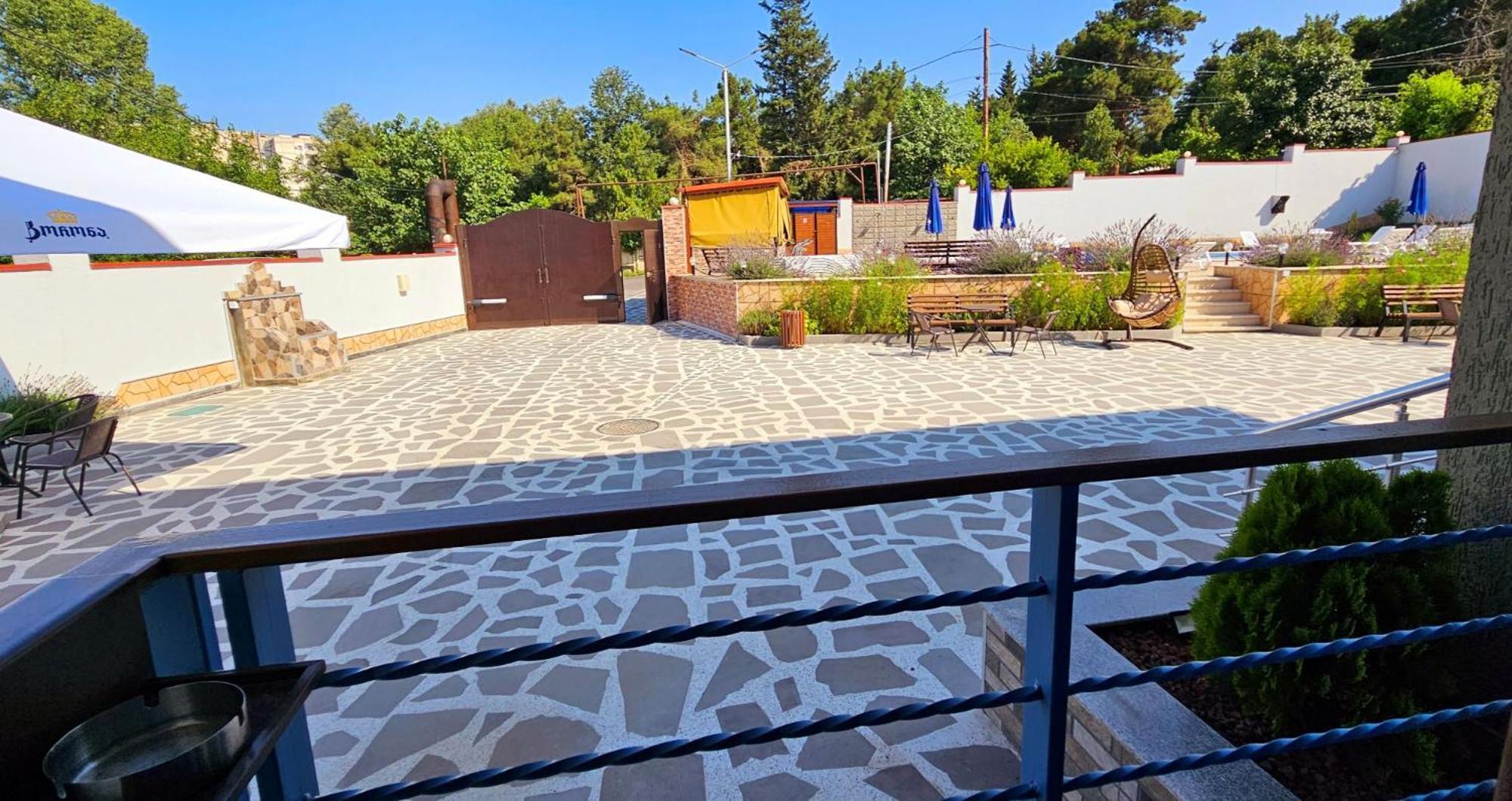 Sierra Hotel Tbilisi Bagian luar foto