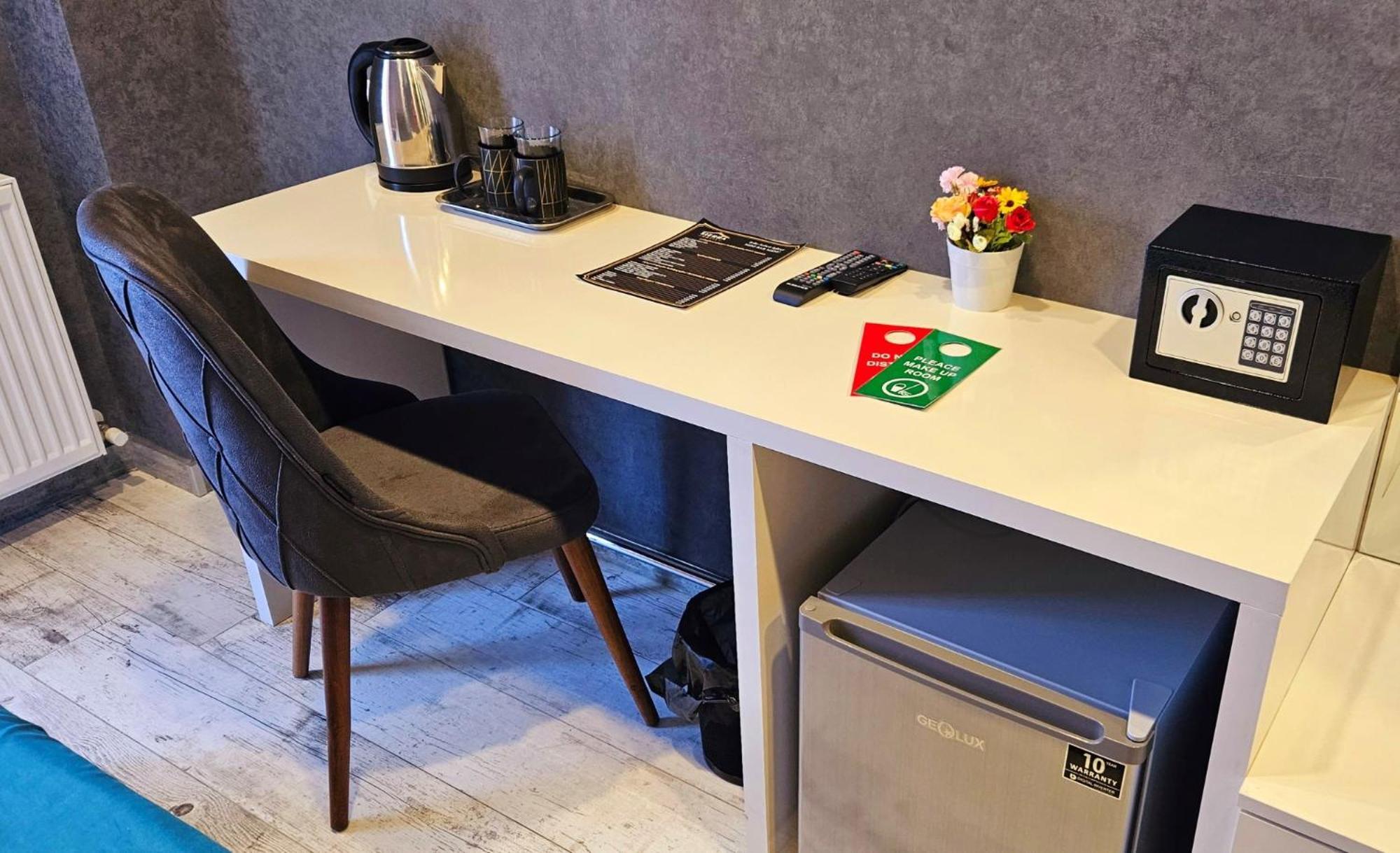 Sierra Hotel Tbilisi Bagian luar foto